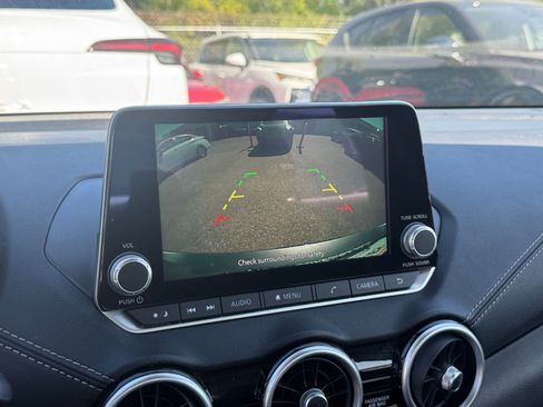 Used 2025 Nissan Sentra SV image 22