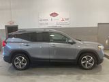 Used 2021 GMC Terrain SLT image 2