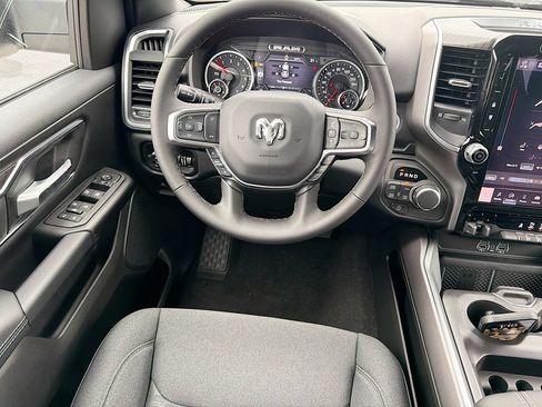 New 2026 RAM 1500 Big Horn AWD/4WD image 16