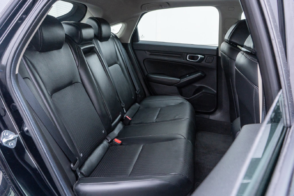 Certified 2024 Honda Civic EX-L image 19