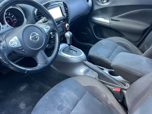 Used 2015 Nissan Juke SV w/ Technology Package image 12