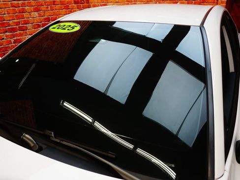 Used 2025 Toyota Camry SE w/ Convenience Package FWD image 73
