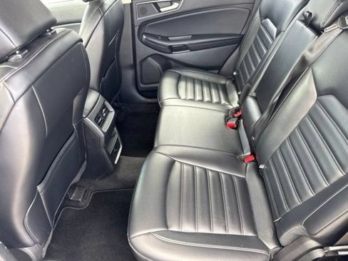 Used 2023 Ford Edge SEL AWD/4WD image 25