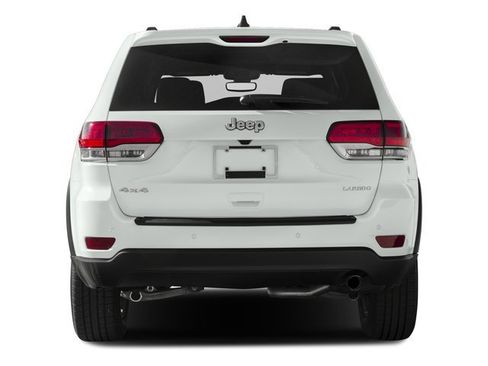 Used 2017 Jeep Grand Cherokee Altitude AWD/4WD image 8