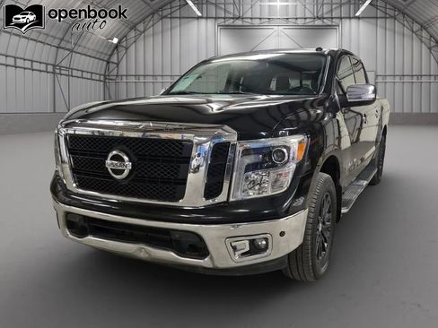 Used 2019 Nissan Titan SL AWD/4WD image 1
