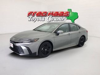 Used 2025 Toyota Camry SE w/ Multimedia Upgrade Package video 1