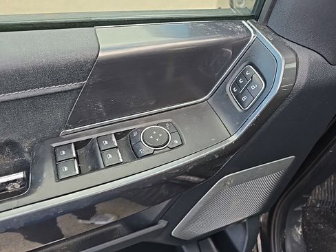 Used 2023 Ford F150 Lariat w/ Equipment Group 502A High image 7