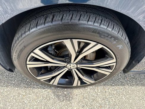 Used 2020 Volkswagen Passat 2.0T SEL image 12