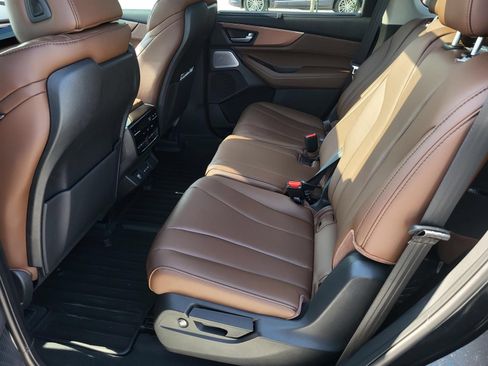 Certified 2026 Acura MDX FWD w/ Technology Package image 12