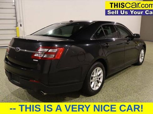 Used 2013 Ford Taurus SE image 7