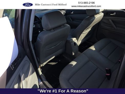 Used 2005 Volkswagen Passat GLS FWD image 6