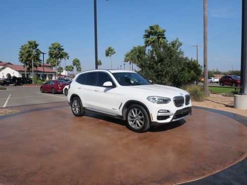 Used 2018 BMW X3 xDrive30i w/ Convenience Package image 1