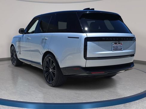 Certified 2025 Land Rover Range Rover SE AWD/4WD image 7