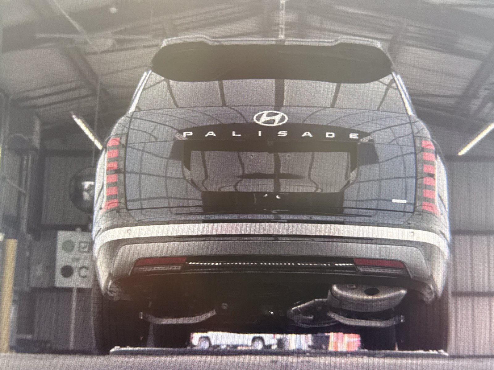 Used 2026 Hyundai Palisade Limited AWD/4WD image 14