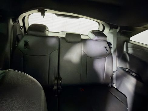 New 2026 Toyota Sienna Platinum AWD/4WD image 23