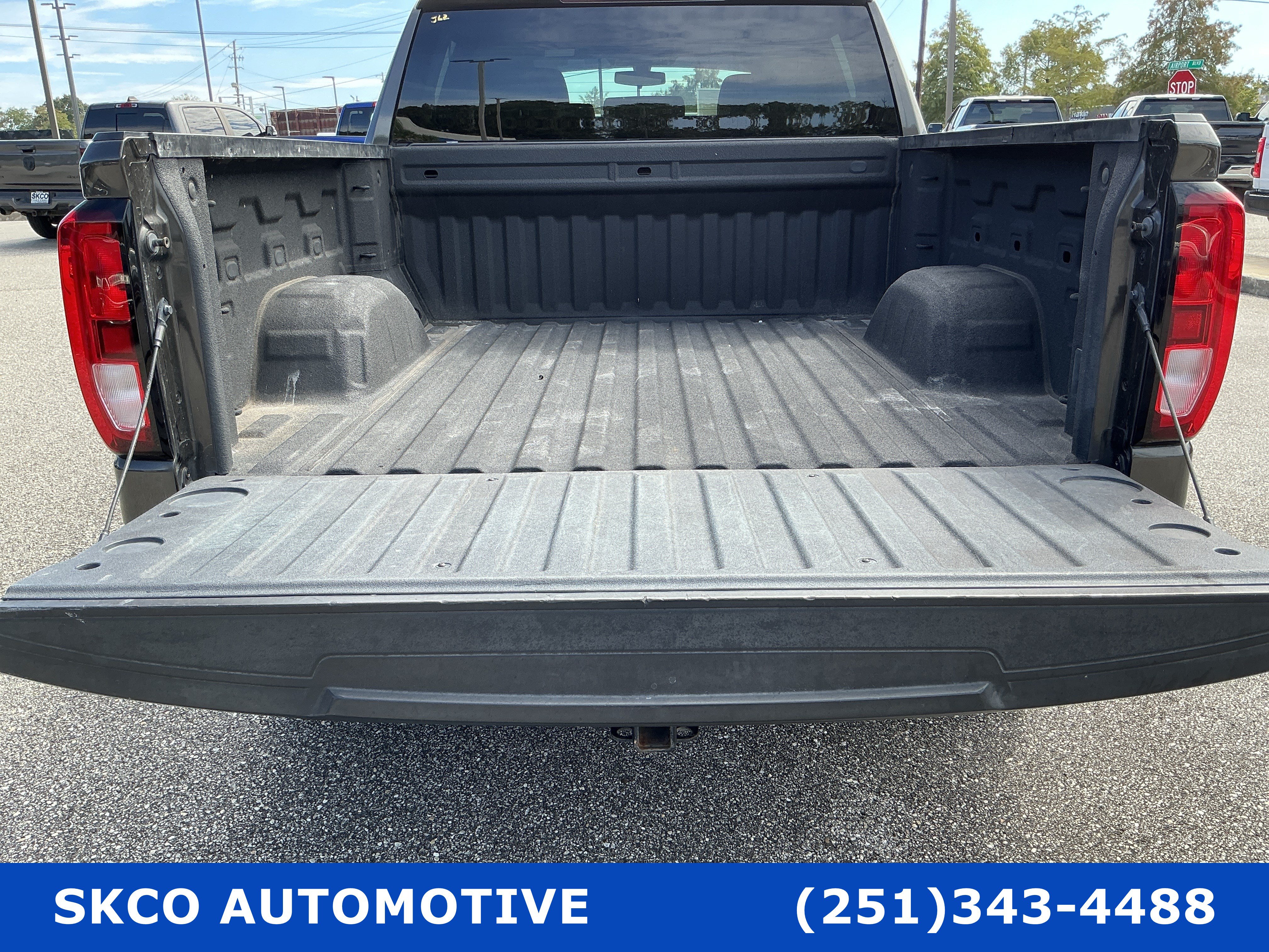 Used 2019 GMC Sierra 1500 SLE w/ SLE Value Package RWD image 21