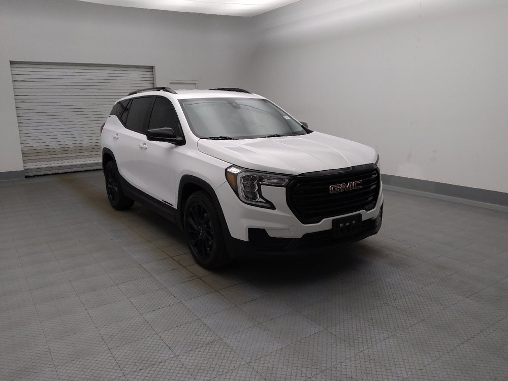 Used 2023 GMC Terrain SLE w/ Elevation Edition FWD image 13