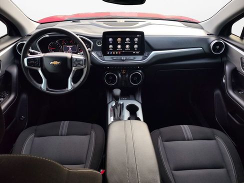 Used 2023 Chevrolet Blazer LT w/ Convenience Package image 3