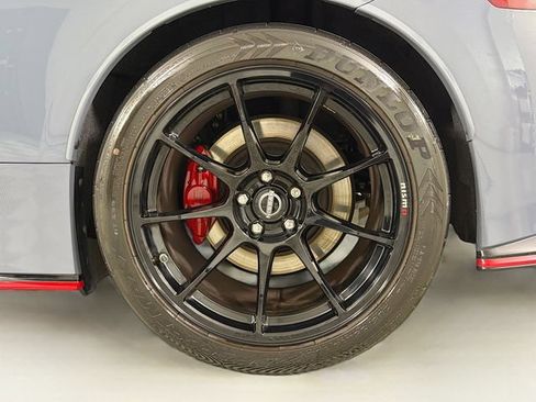 Used 2024 Nissan Z NISMO w/ Floor Mat Package RWD image 28