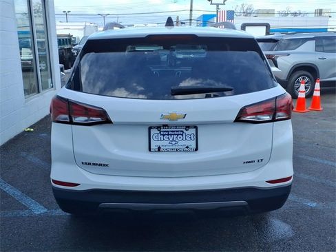 Used 2022 Chevrolet Equinox LT image 5