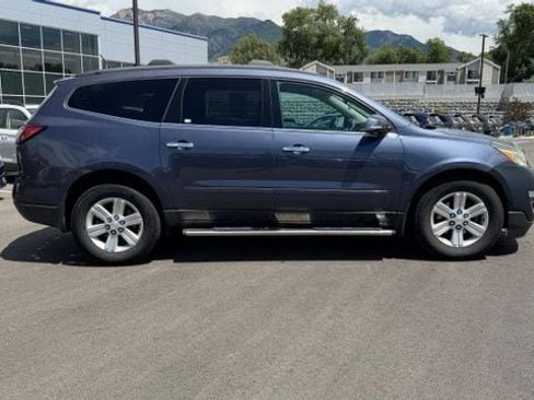 Used 2013 Chevrolet Traverse LT AWD/4WD image 2