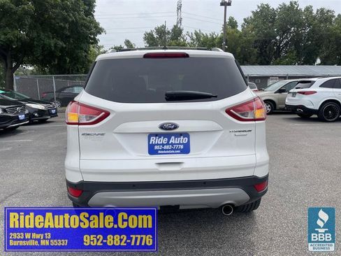 Used 2013 Ford Escape Titanium w/ Class II Trailer Tow Pkg AWD/4WD image 6