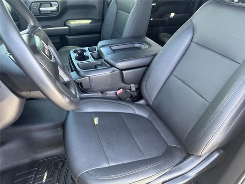 Used 2021 GMC Sierra 1500 4x4 Crew Cab w/ Sierra Value Package image 11