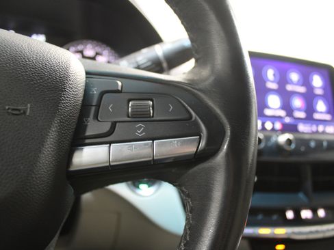 Used 2021 Cadillac CT4 Premium Luxury image 9