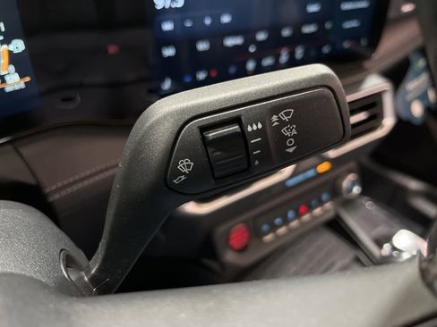 Used 2024 Ford Mustang Premium image 22