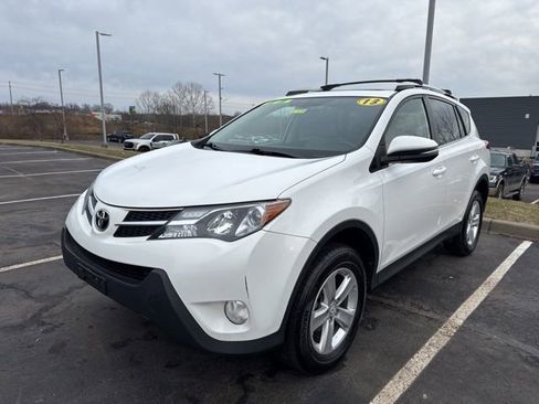 Used 2013 Toyota RAV4 XLE image 3