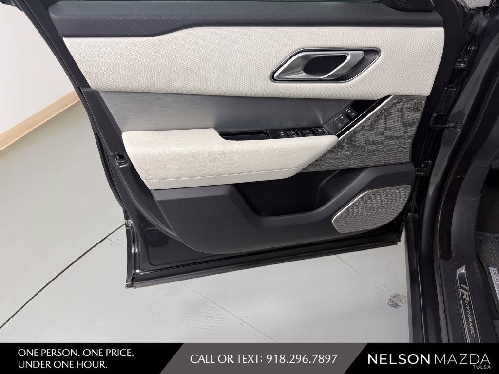 Used 2021 Land Rover Range Rover Velar R-Dynamic S AWD/4WD image 19