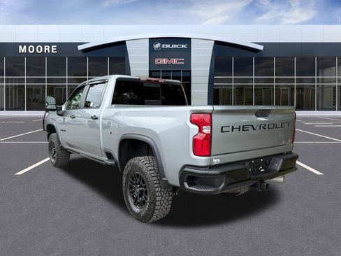 Used 2024 Chevrolet Silverado 2500 ZR2 AWD/4WD image 5