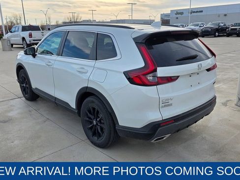 Used 2025 Honda CR-V Sport-L image 3