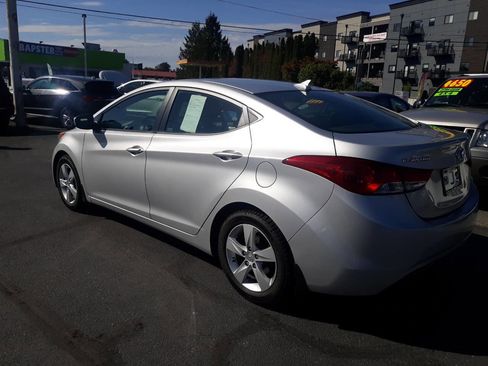 Used 2012 Hyundai Elantra GLS w/ Preferred Pkg 3 image 8