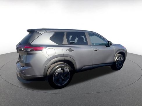 Used 2025 Nissan Rogue SV image 15