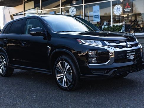 Used 2024 Mitsubishi Outlander Sport SE image 6