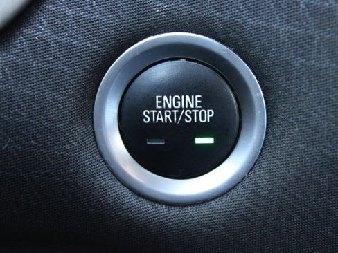 Used 2022 Chevrolet Malibu LT image 26