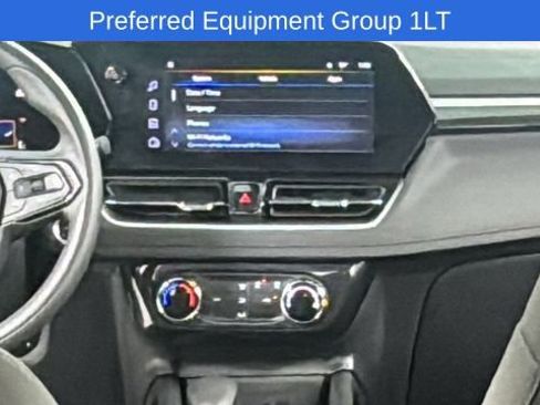 Used 2025 Chevrolet TrailBlazer LT image 16