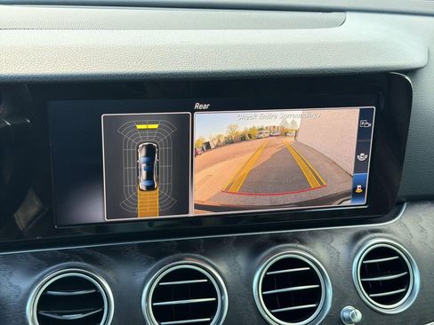 Certified 2018 Mercedes-Benz E 400 4MATIC Sedan image 26