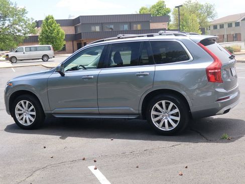 Used 2017 Volvo XC90 T6 Momentum w/ Vision Package AWD/4WD image 8