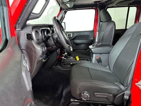 Used 2023 Jeep Wrangler Unlimited w/ Cold Weather Group image 11