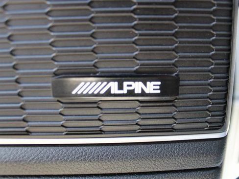 Used 2022 Jeep Grand Cherokee Trailhawk w/ Luxury Tech Group III image 15