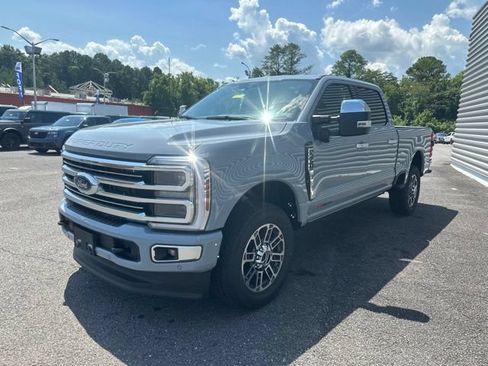 New 2026 Ford F250 Platinum w/ Platinum Plus Package AWD/4WD image 7