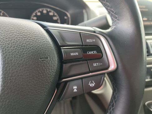 Used 2018 Honda Accord EX-L image 21