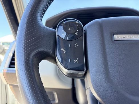 Used 2019 Land Rover Range Rover Sport SE image 8