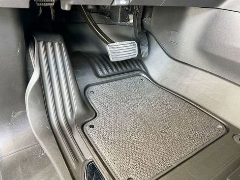 New 2026 GMC Sierra 1500 AT4 w/ AT4 Premium Package image 14