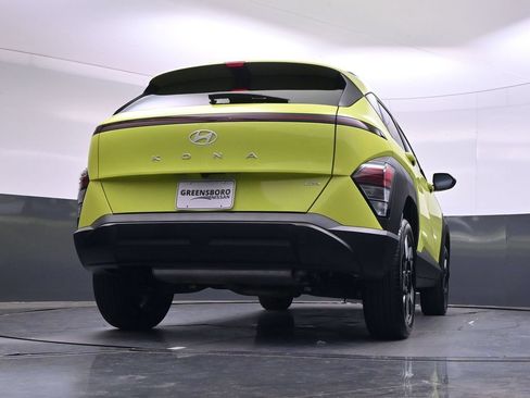 Used 2025 Hyundai Kona SEL AWD/4WD image 44