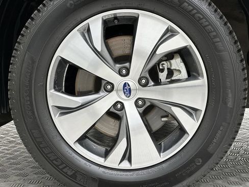 Used 2023 Subaru Ascent Premium w/ Convenience Package AWD/4WD image 10