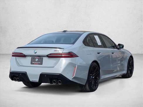 New 2026 BMW M5 image 2