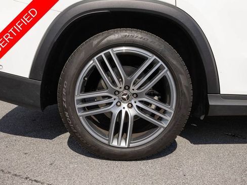 Certified 2025 Mercedes-Benz GLS 450 4MATIC image 8